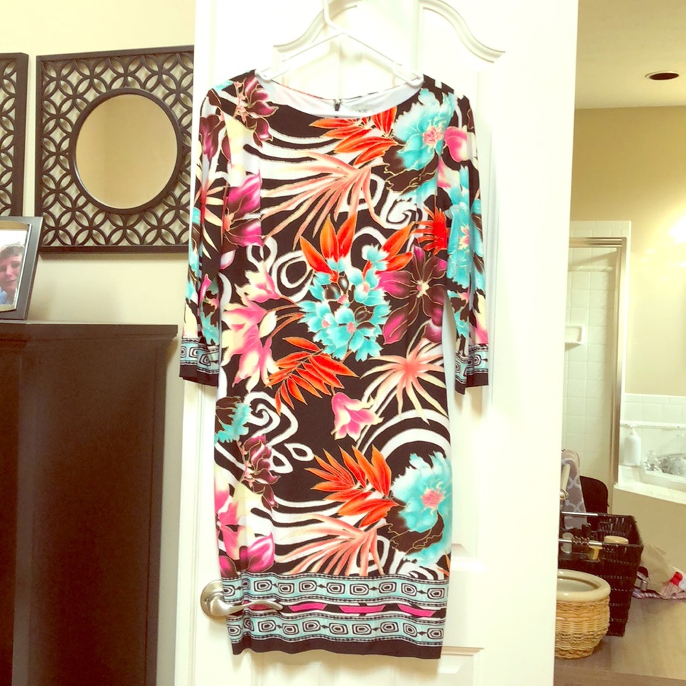 Ohhhh la la! Date night dress! ❤️ GREAT NYE DRESS!